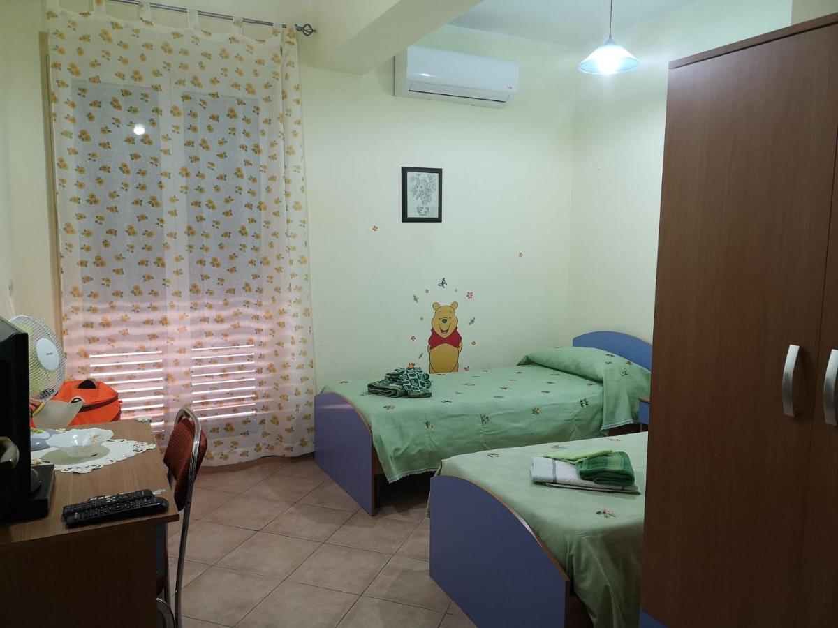 Relax House Villa Giardini Naxos Exterior photo