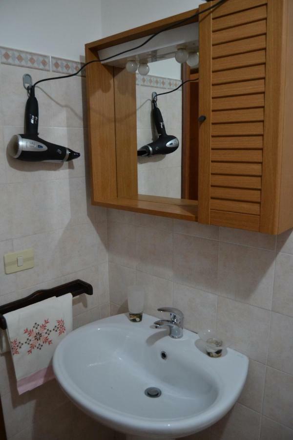 Relax House Villa Giardini Naxos Exterior photo